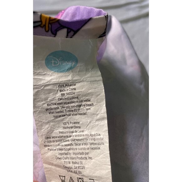 Disney Minnie & Daisy Purple Crib Sheet With Floral & Heart Pattern - Picture 5 of 12